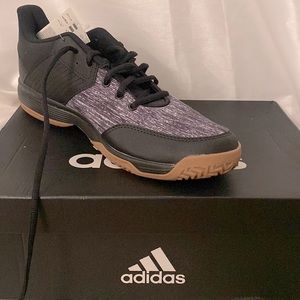 Women’s size 10 adidas volleyball shoes